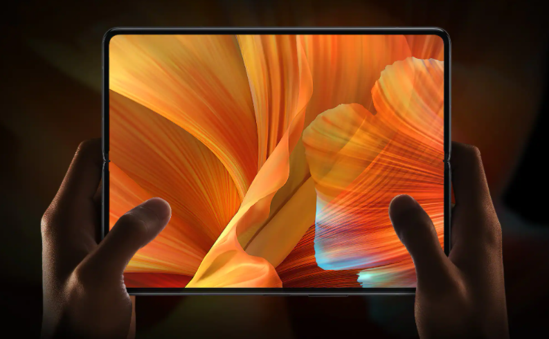 小米推出了首款可折叠手机“ Mi MIX Fold”